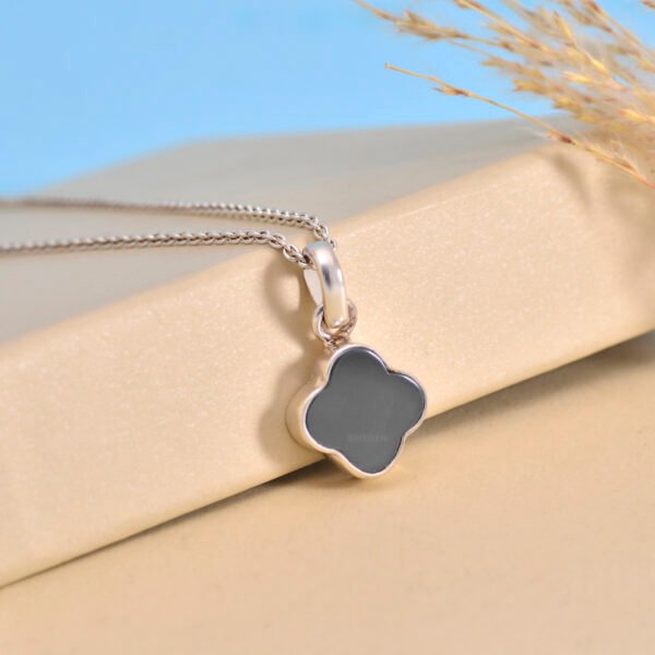 Hematite Stone Clover Leaf Lucky Charm 925 Silver Pendant
